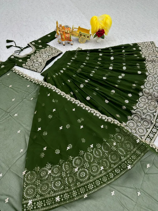 Mahendi_Heavy_Embroidert_Work_Lehenga_For_Women