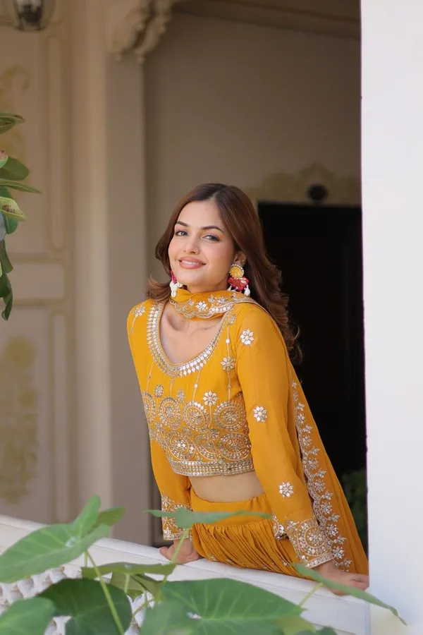 Yellow_Heavy_Embroidert_Work_Lehenga_For_Women