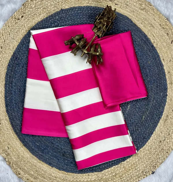 Pink_Satin_Saree_with_Artistic_Digital_Prints_For_Women