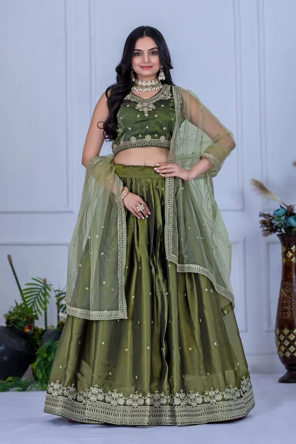 Mahendi_Heavy_Jimmy_Choo_Lehenga_Work_Lehenga_For_Women