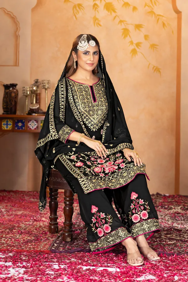 Black_Designer_Faux_Georgette_Party_Wear_3_Pis_Suit_Collection_For_Women