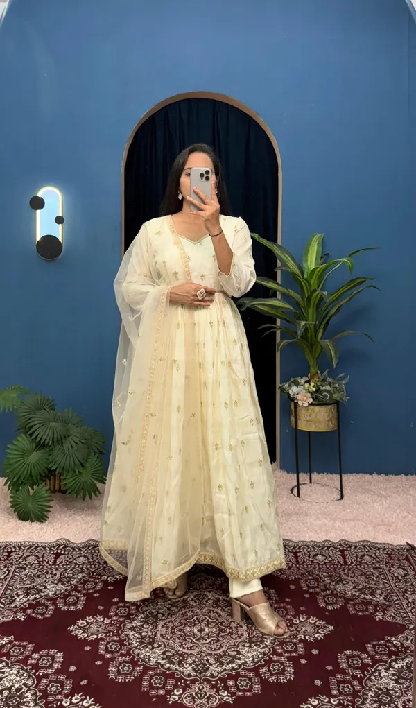 White_Superhit_Trending_3_Piece_Gown_Suit_Set_With_Fully_Embroidered_On_Chimmar_Fabric_With_Stitch_Churidar_Pent_For_Women