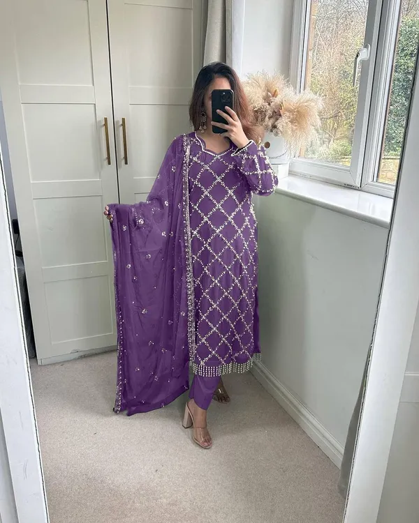 Purple_Faux_Georgette_Real_Hand_Work_Sequence_Embroidery_Work_Salwar_Suit_For_Women