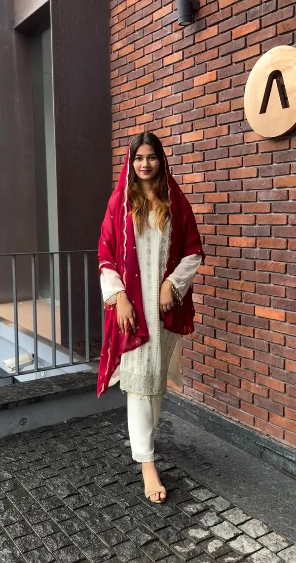 White_Heavy_Faux_Georgette_Top_Plazzo_&_Dupatta_Set_For_Women