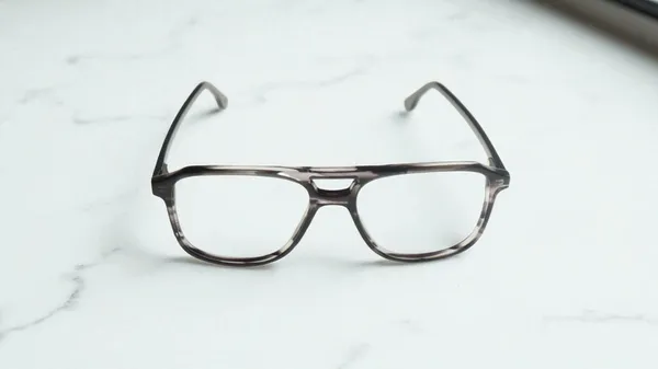 Black_&_White_Aviator_Shaped_Premium_Acetate_Full_Rim_Lightweight_Premium_Eye_Frames_For_Unisex_|_Blue_Ray_Zero_Power