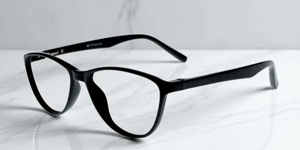 Black_Cat_Eye_Shape_Tr_Full_Rim_Frames_For_Girls_Lightweight_Eyeframes_And_Eyewear_For_Unisex_|_Blue_Ray_Zero_Power
