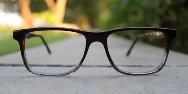 Dark_Brown_&_White_Square_Shaped_Premium_Acetate_Full_Rim_Lightweight_Premium_Eye_Frames_For_Unisex_|_Blue_Ray_Zero_Power