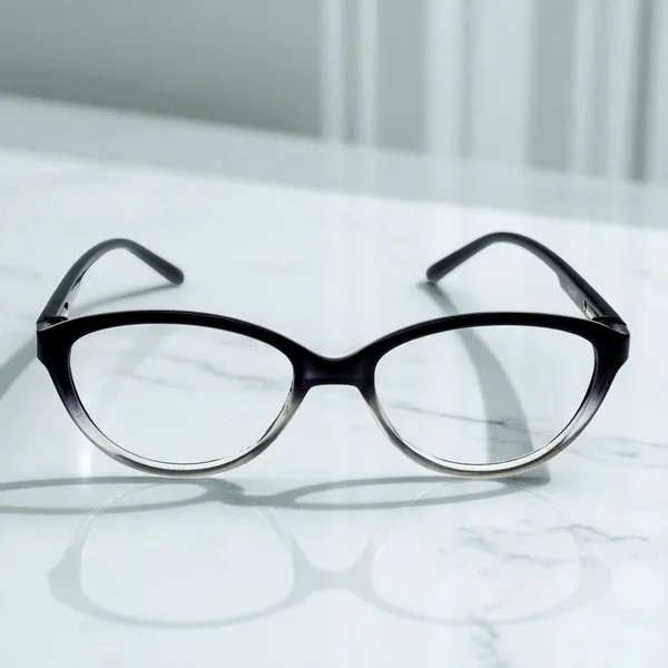 Black_&_White_Cat_Eye_Shape_Tr_Full_Rim_Frames_For_Girls_Lightweight_Eyeframes_And_Eyewear_For_Unisex_|_Blue_Ray_Zero_Power