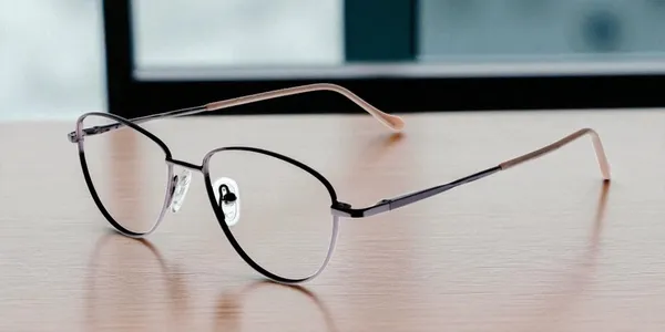 Pink_Premium_Metal_Frames_For_Unisex_|_Blue_Ray_Zero_Power
