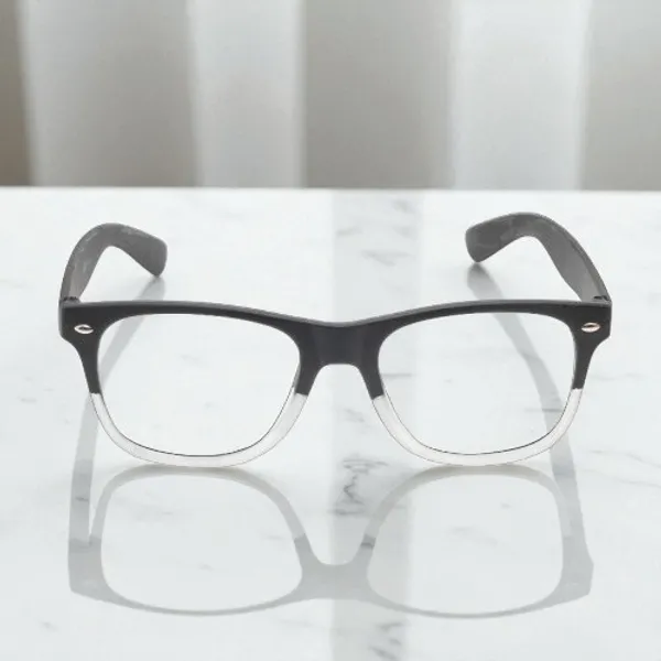 Black_&_White_Wayfarer_Shape_Tr_Full_Rim_Frames_Lightweight_Eyeframes_And_Eyewear_For_Unisex_|_Blue_Ray_Zero_Power