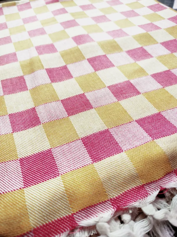 Very_Soft_4D_Colour_Light_Weight_Best_Ac_Comforter_Bhagalpuri_Silky_Chadar