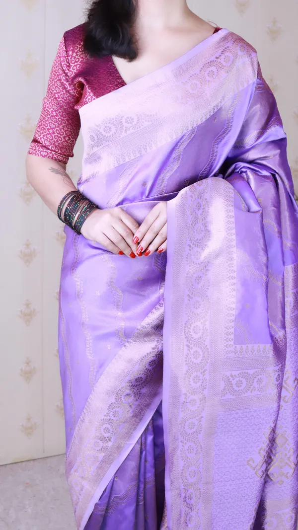 Lavender_Soft_Silk_With_Flower_Meenakari_Motifs_Saree_With_Blouse_Piece_For_Women_&_Girl