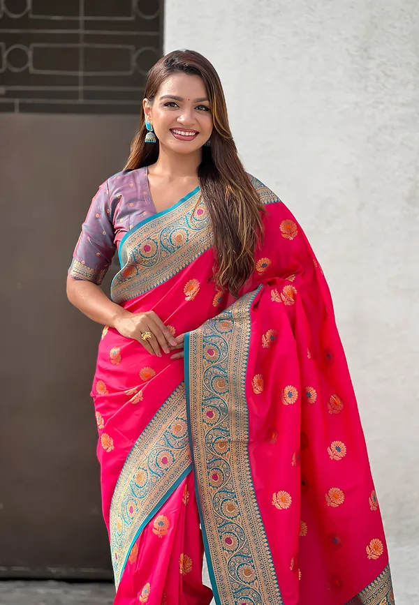 Red_Soft_Silk_With_Flower_Butta_Meenakari_Motifs_Saree_With_Blouse_Piece_For_Women_&_Girl