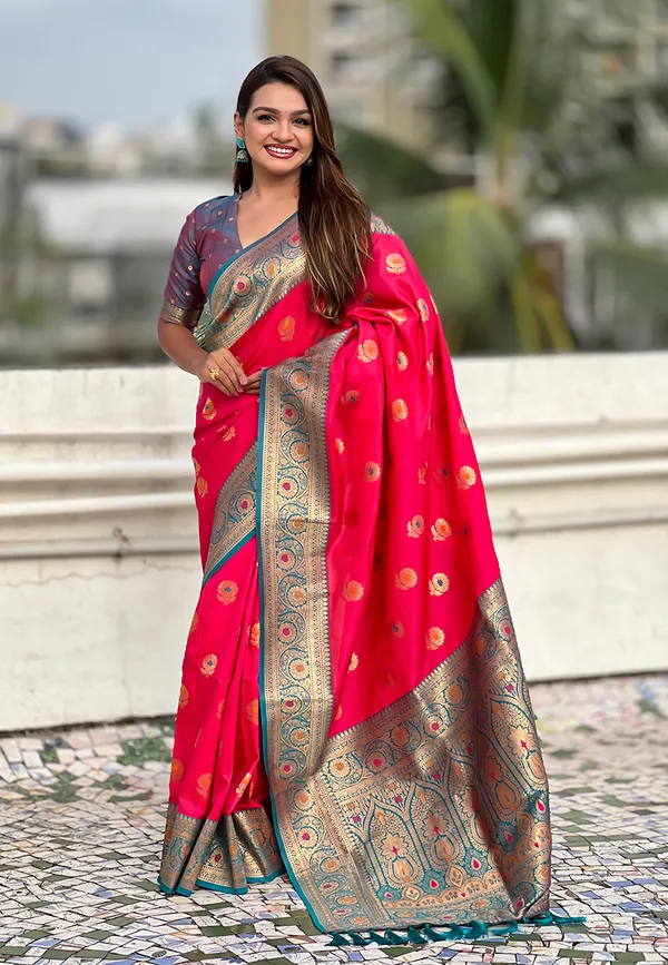 Red_Soft_Silk_With_Flower_Butta_Meenakari_Motifs_Saree_With_Blouse_Piece_For_Women_&_Girl