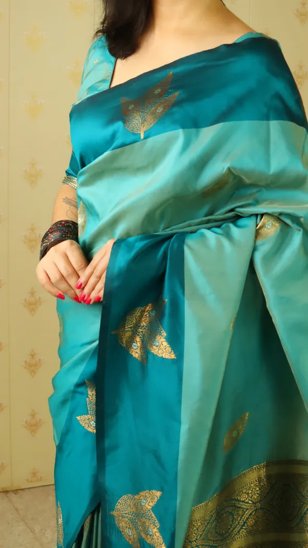 Blue_Soft_Silk_With_Zig_Zag_Motifs_Saree_With_Blouse_Piece_For_Women_&_Girl