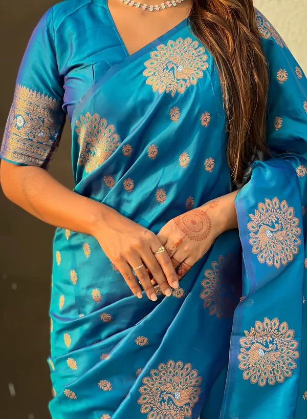 Sky_Blue_Premium_Soft_Moonga_Silk_With_Blouse_Piece_For_Women_&_Girls