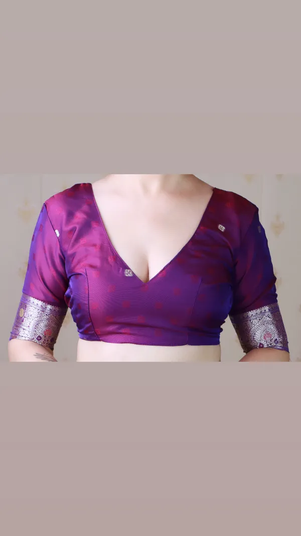 Wine_Premium_Banarasi_Soft_Silk_With_Silver_Zari_Meenakari_Jaal_Weaved_Saree_With_Blouse_Piece_For_Women_&_Girl