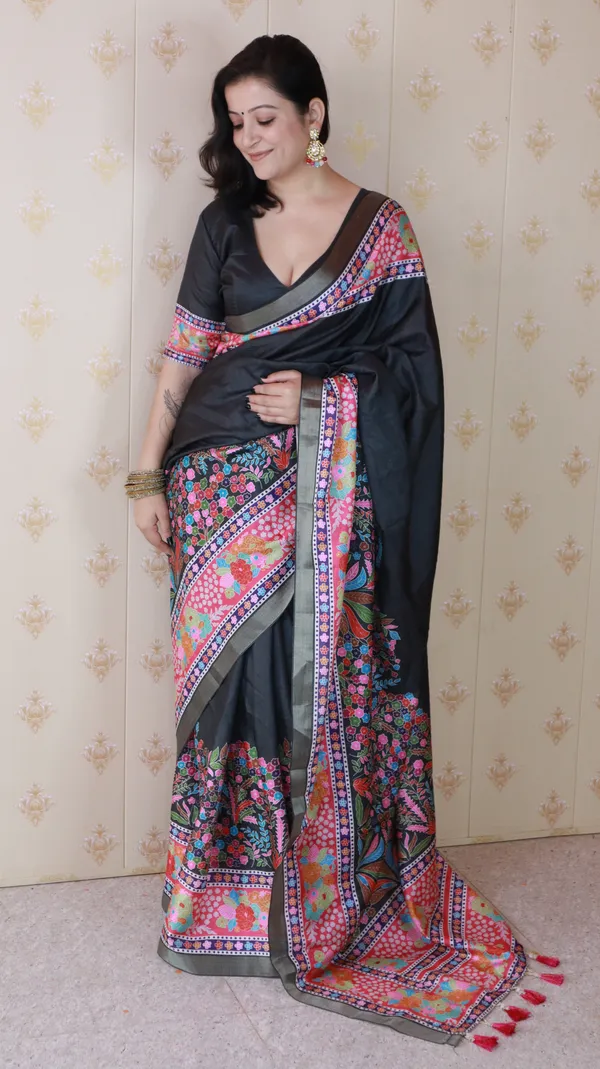 Black_Tussar_Silk_With_Floral_Prints_Saree_With_Blouse_Piece_For_Women_&_Girl