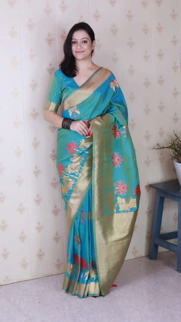 Sky_Soft_Silk_With_Flower_Meenakari_Motifs_Saree_With_Blouse_Piece_For_Women_&_Girl