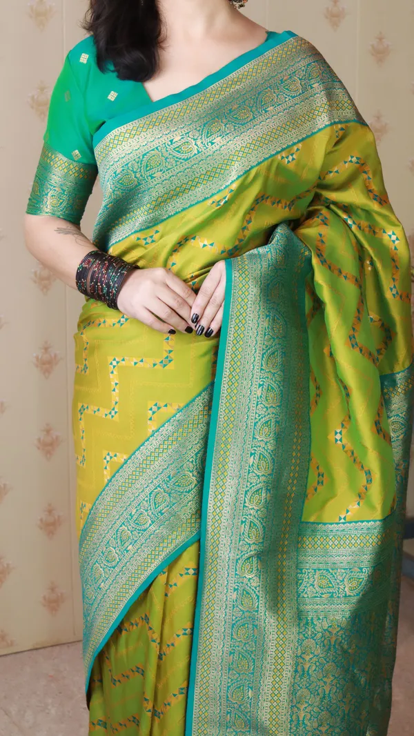 Mehandi_Premium_Banarasi_Soft_Silk_With_Gold_Zari_Zig_Zag_Geometric_Weaved_Saree_With_Blouse_Piece_For_Women_&_Girl