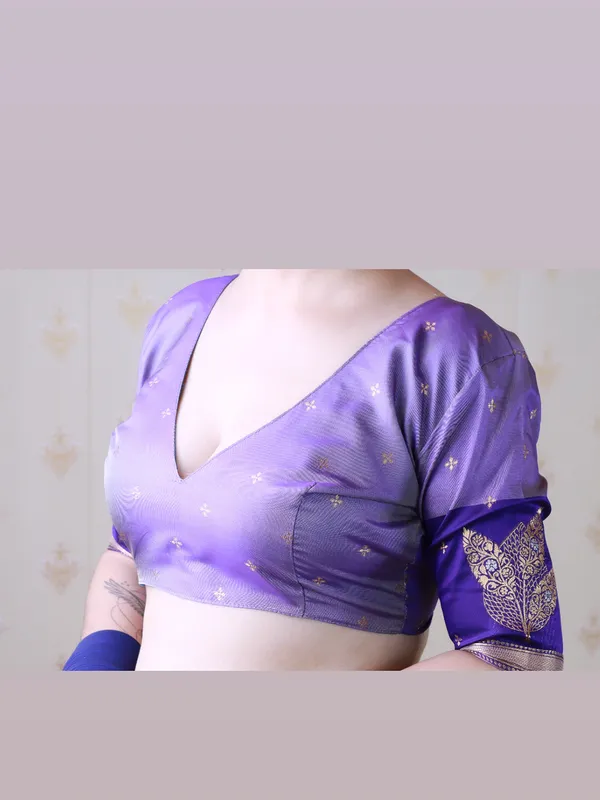 Violet_Soft_Silk_With_Zig_Zag_Motifs_Saree_With_Blouse_Piece_For_Women_&_Girl