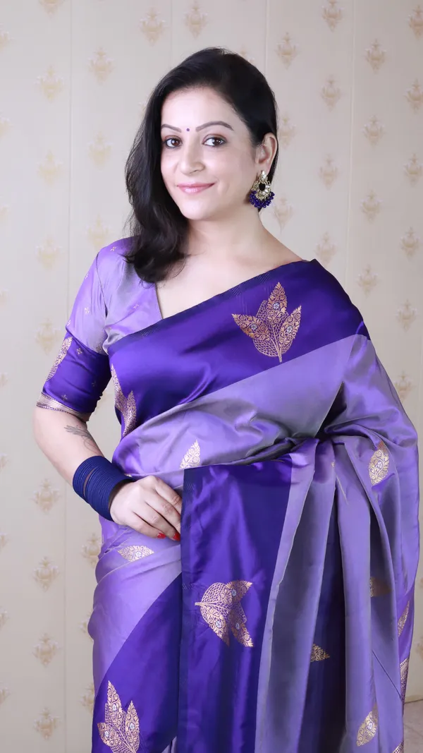 Violet_Soft_Silk_With_Zig_Zag_Motifs_Saree_With_Blouse_Piece_For_Women_&_Girl