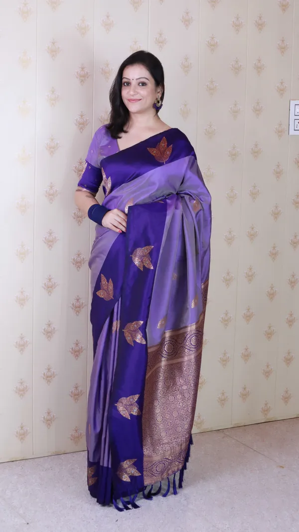 Violet_Soft_Silk_With_Zig_Zag_Motifs_Saree_With_Blouse_Piece_For_Women_&_Girl