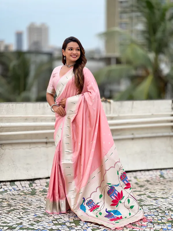 Baby_Pink_Paithani_Saree_With_Silver_Zari_Woven_Motifs_Saree_With_Blouse_Piece_For_Women_&_Girl