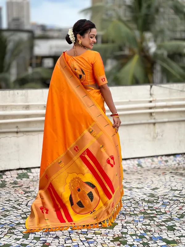 Light_Orange_Soft_Silk_With_Floral_Motifs_Weaved_Saree_With_Blouse_Piece_For_Women_&_Girl