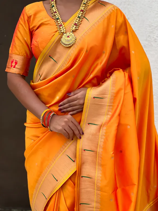 Light_Orange_Soft_Silk_With_Floral_Motifs_Weaved_Saree_With_Blouse_Piece_For_Women_&_Girl