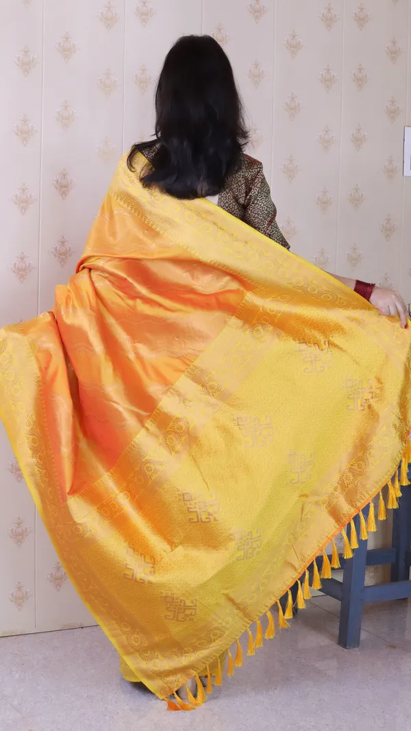 Orange_Soft_Silk_With_Flower_Meenakari_Motifs_Saree_With_Blouse_Piece_For_Women_&_Girl