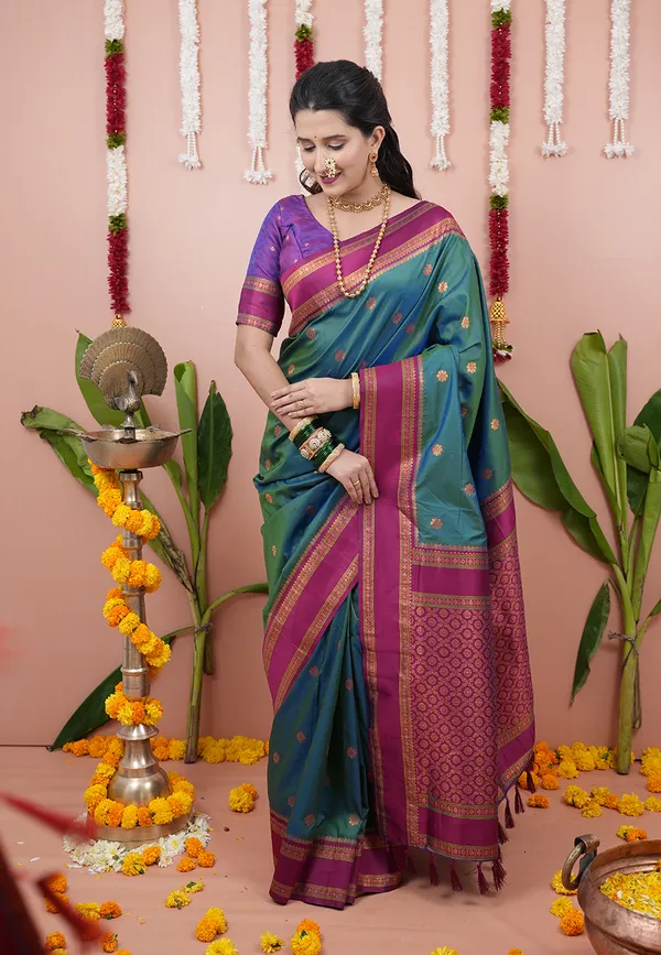 Parrot_Green_Soft_Silk_With_Floral_Motifs_Weaved_Saree_With_Blouse_Piece_For_Women_&_Girl