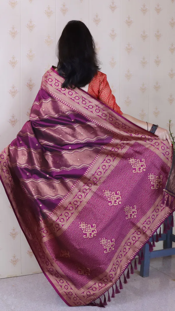 Dark_Wine_Soft_Silk_With_Flower_Meenakari_Motifs_Saree_With_Blouse_Piece_For_Women_&_Girl