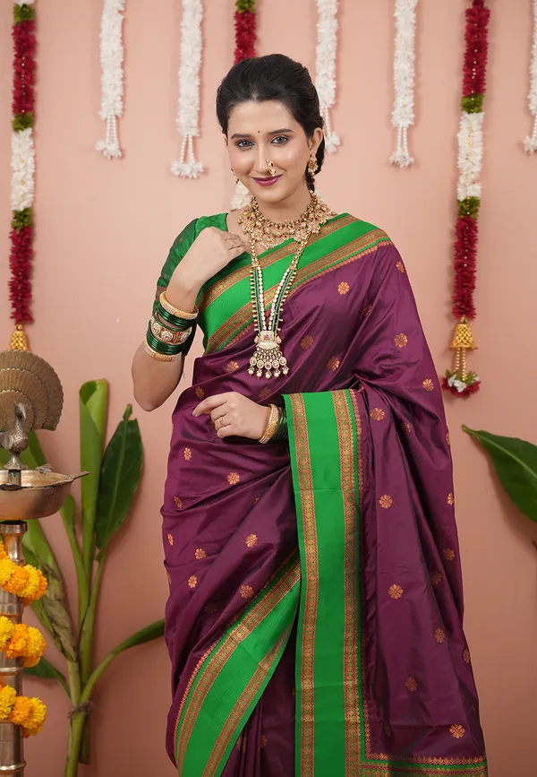 Wine_Green_Soft_Silk_With_Floral_Motifs_Weaved_Saree_With_Blouse_Piece_For_Women_&_Girl