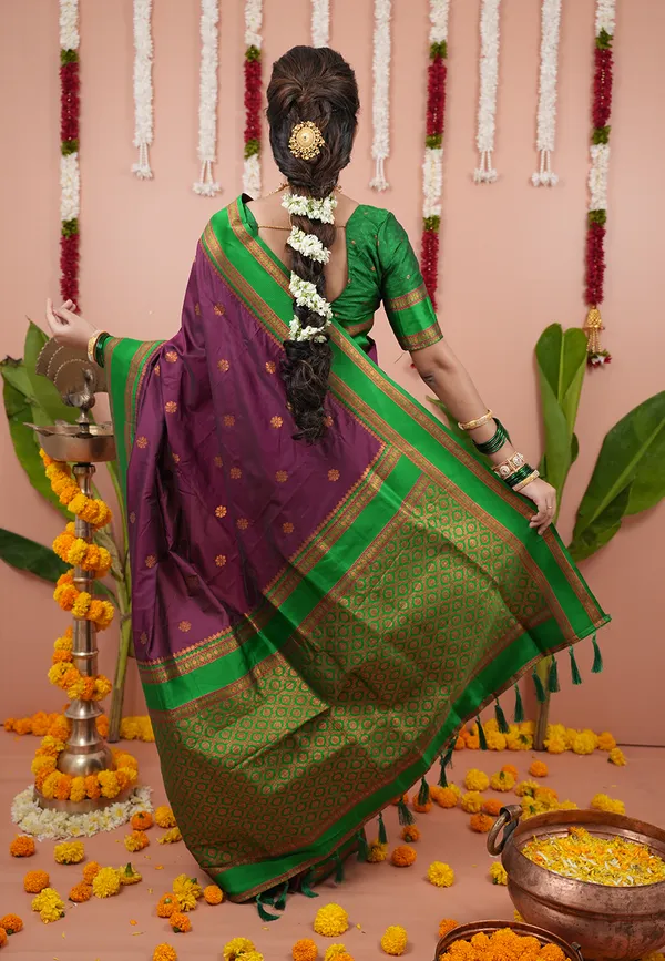 Wine_Green_Soft_Silk_With_Floral_Motifs_Weaved_Saree_With_Blouse_Piece_For_Women_&_Girl