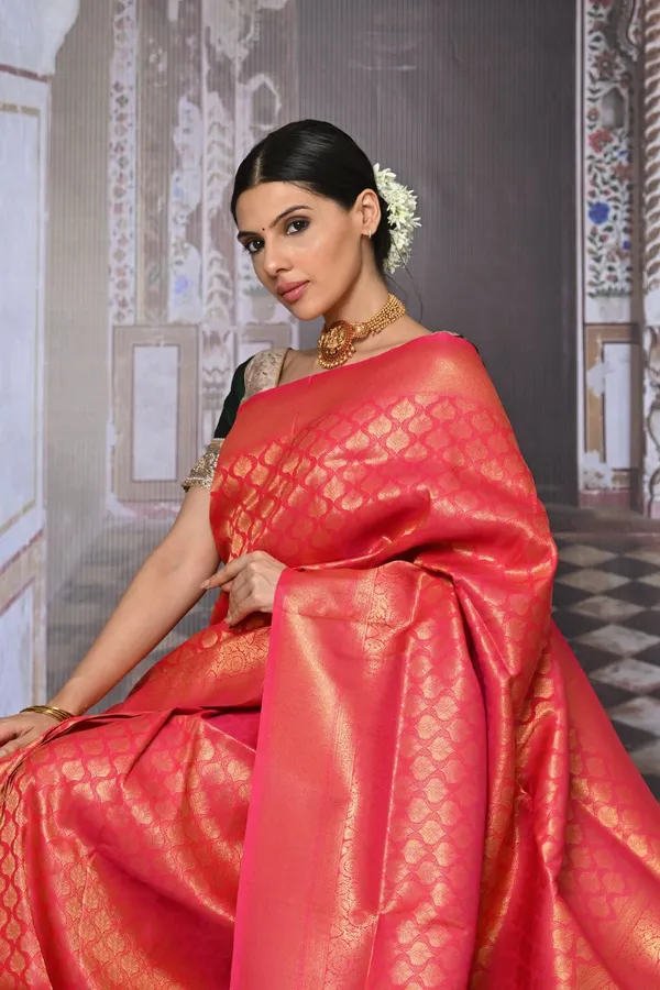 Ruby_Pink_Premium_Kanjivaram_Saree_With_Blouse_Piece_For_Women_&_Girls