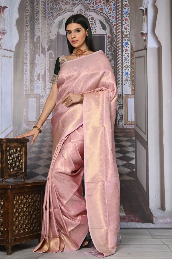 Lilac_Purple_Premium_Kanjivaram_Saree_With_Blouse_Piece_For_Women_&_Girls
