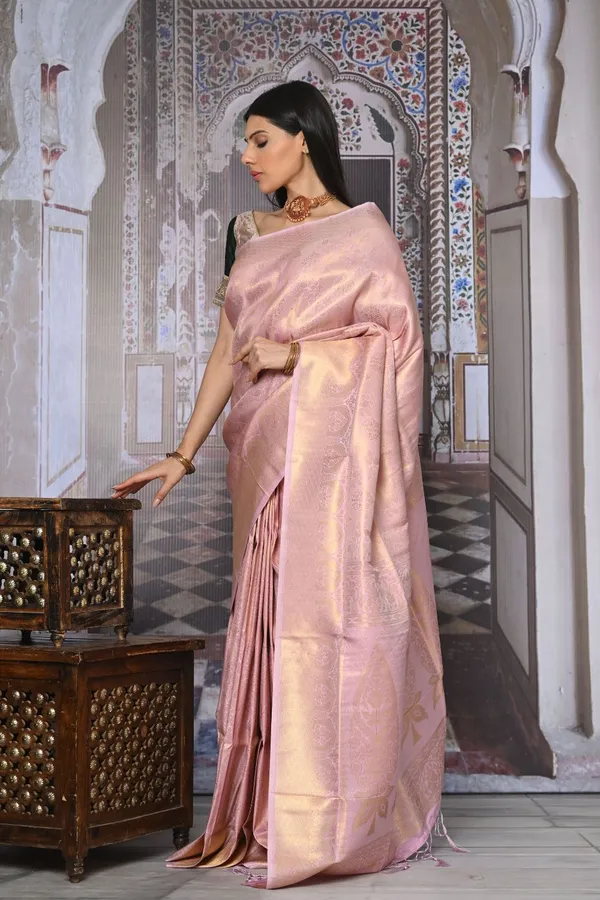 Lilac_Purple_Premium_Kanjivaram_Saree_With_Blouse_Piece_For_Women_&_Girls