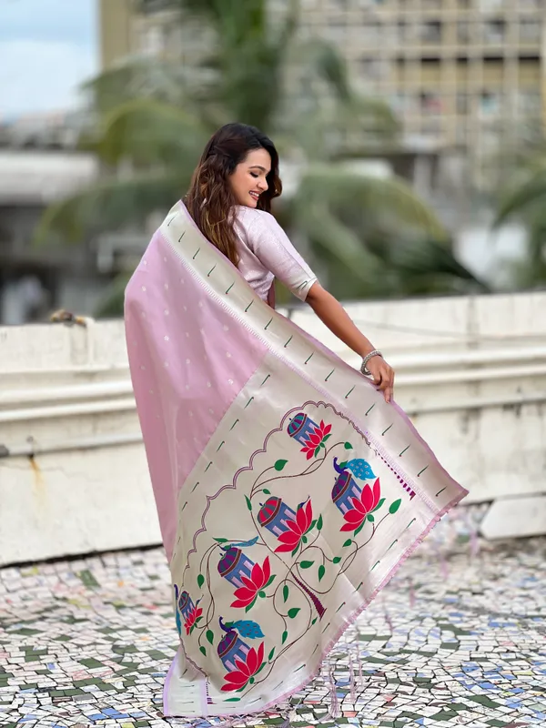 Violet_Paithani_Saree_With_Silver_Zari_Woven_Motifs_Saree_With_Blouse_Piece_For_Women_&_Girl