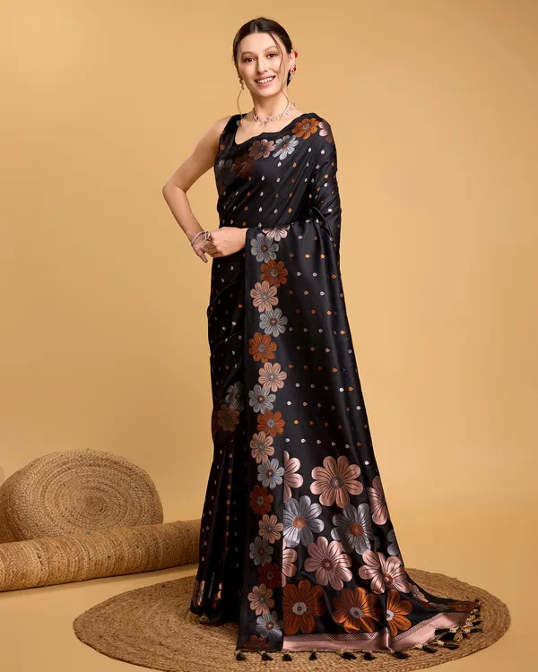 Black_Patola_Silk_Weaved_Saree_With_Contrast_Meenakari_Saree_For_Women_&_Girls