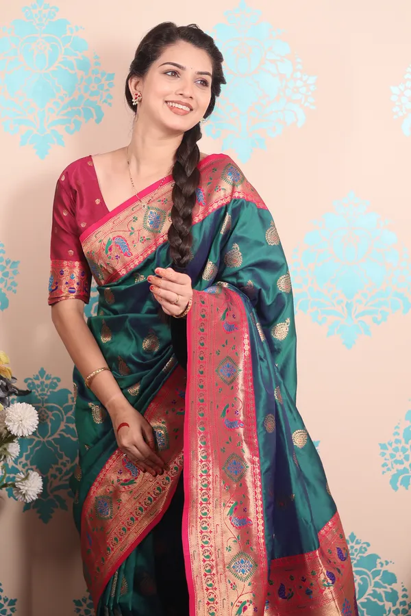 Rama_Paithani_Saree_With_Gold_Zari_Peacock_Motifs_Saree_With_Blouse_Piece_For_Women_&_Girl