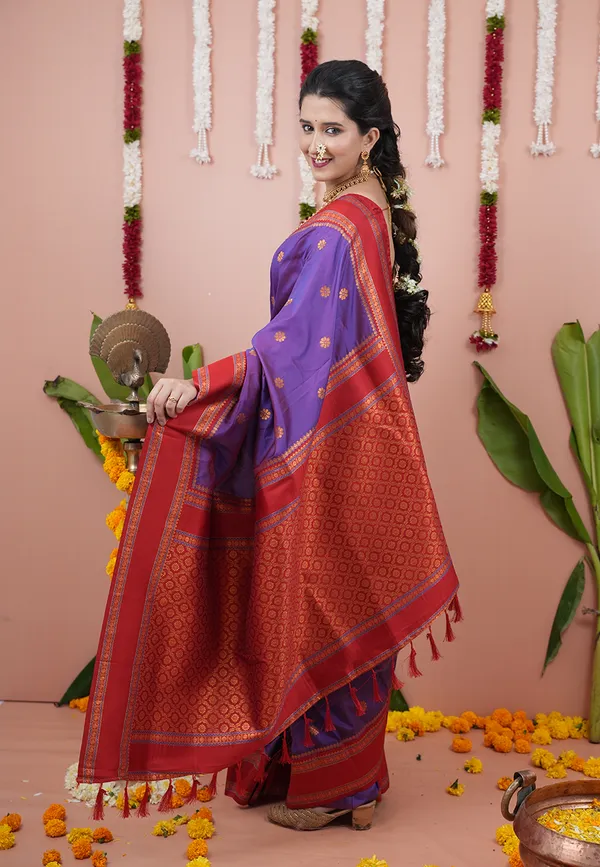 Purple_Soft_Silk_With_Floral_Motifs_Weaved_Saree_With_Blouse_Piece_For_Women_&_Girl