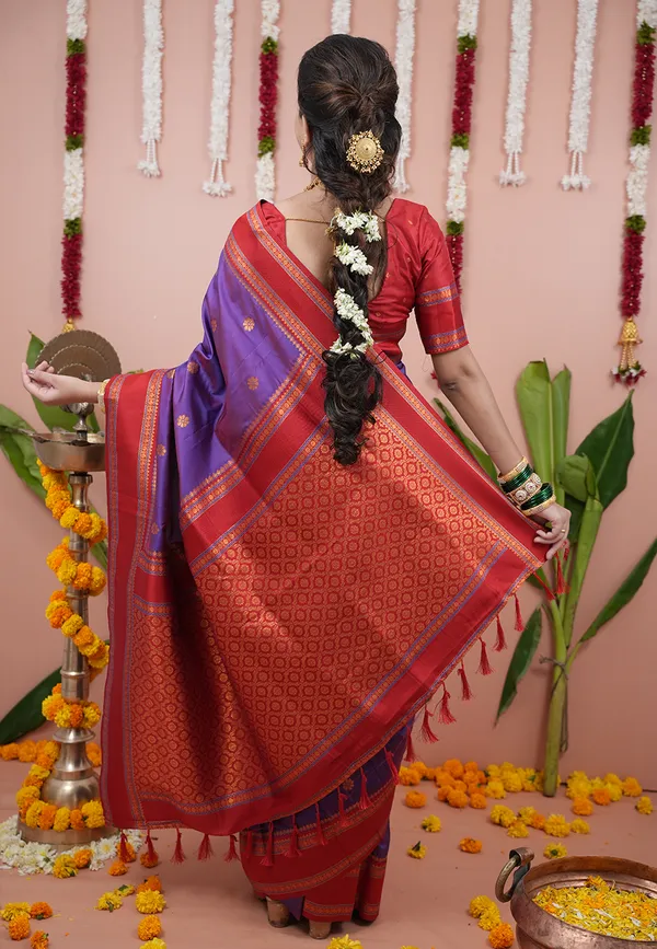 Purple_Soft_Silk_With_Floral_Motifs_Weaved_Saree_With_Blouse_Piece_For_Women_&_Girl