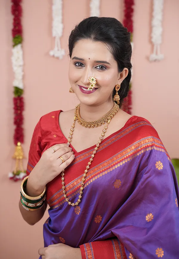 Purple_Soft_Silk_With_Floral_Motifs_Weaved_Saree_With_Blouse_Piece_For_Women_&_Girl