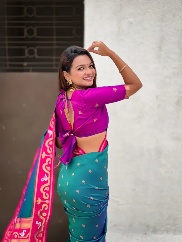 Teal_Paithani_Saree_With_Gold_Zari_Meenakari_Motifs_Saree_With_Blouse_Piece_For_Women_&_Girl