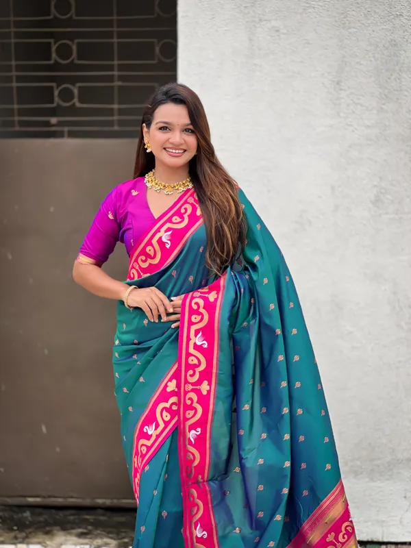 Teal_Paithani_Saree_With_Gold_Zari_Meenakari_Motifs_Saree_With_Blouse_Piece_For_Women_&_Girl