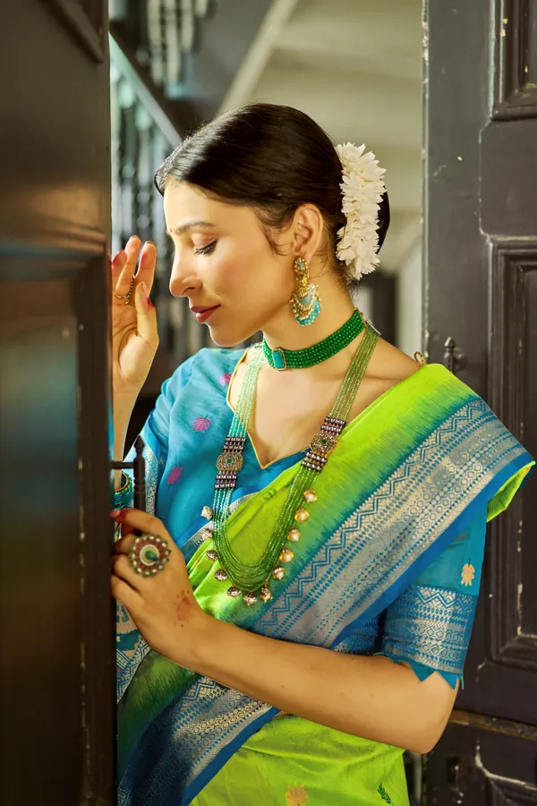 Parrot_Green_Raw_Silk_For_Women_&_Girls