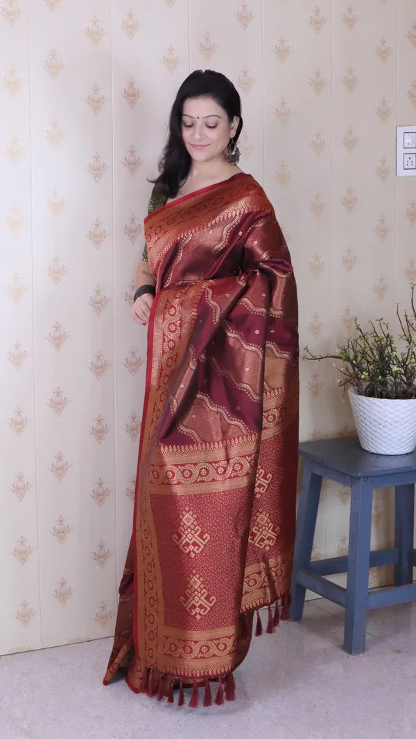 Maroon_Soft_Silk_With_Flower_Meenakari_Motifs_Saree_With_Blouse_Piece_For_Women_&_Girl