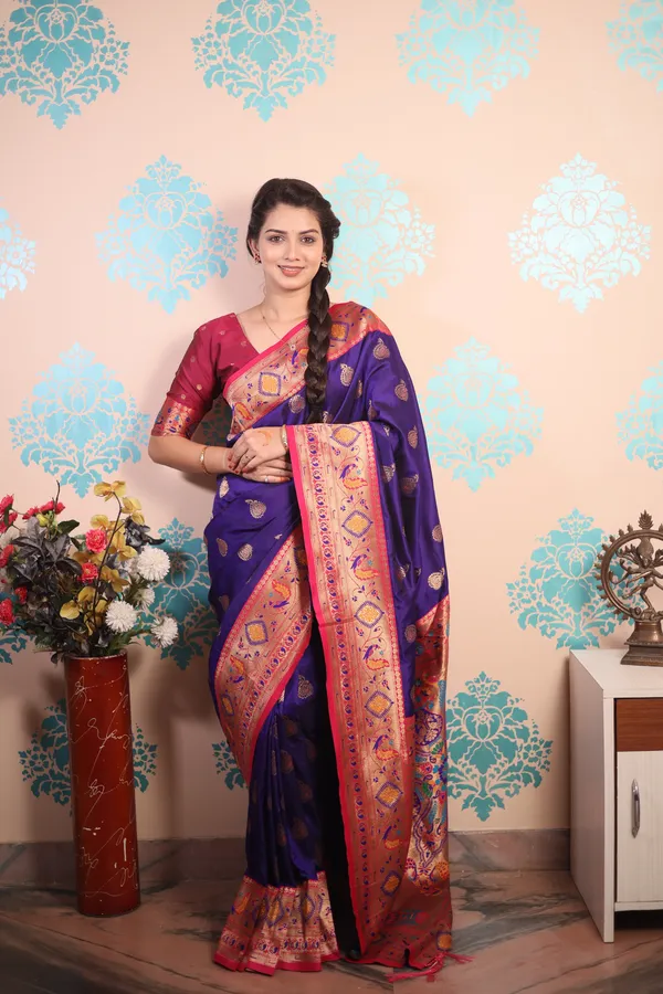 Purple_Paithani_Saree_With_Gold_Zari_Peacock_Motifs_Saree_With_Blouse_Piece_For_Women_&_Girl