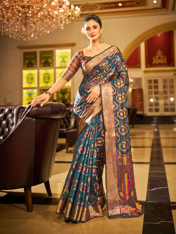 Grey_Organza_Saree_For_Women_&_Girls